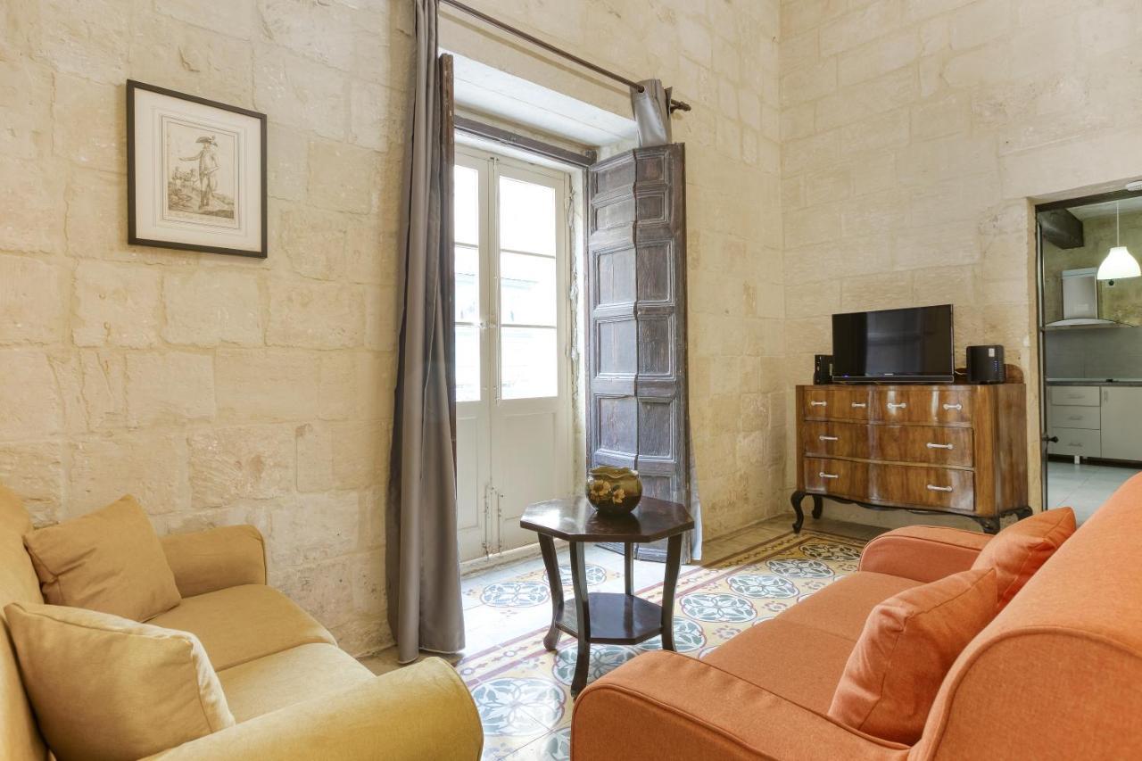 Vlt214- Valletta 2 Bedroom Townhouse Buitenkant foto