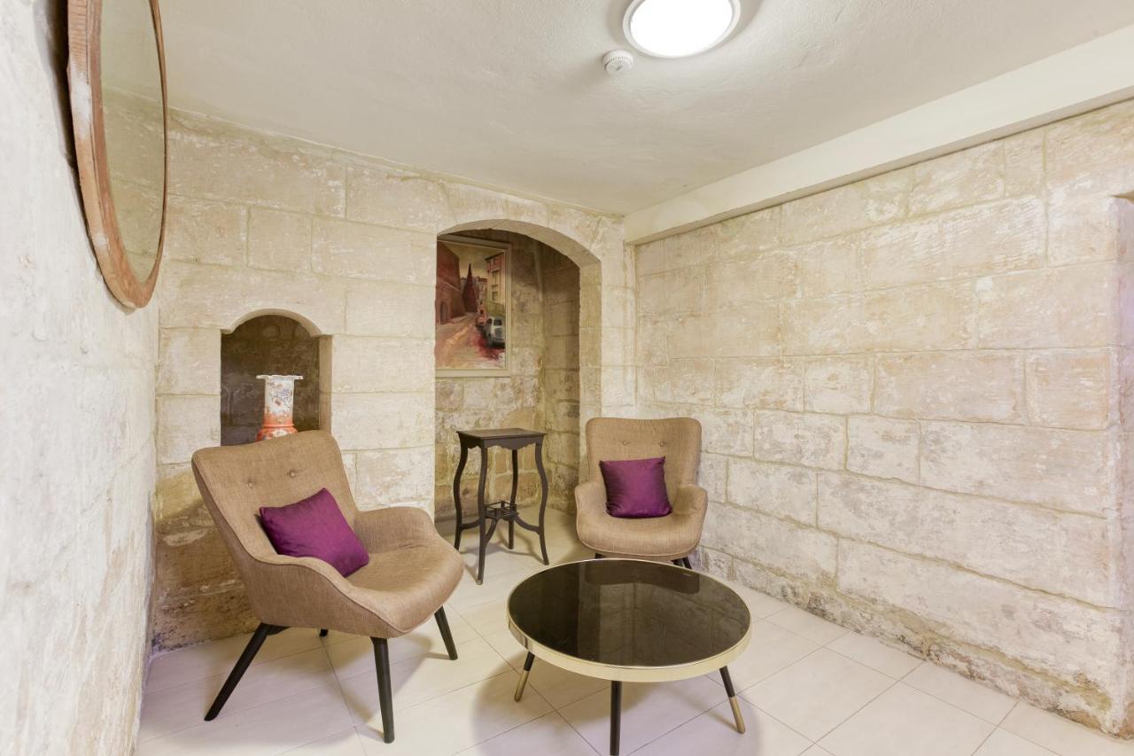 Vlt214- Valletta 2 Bedroom Townhouse Buitenkant foto